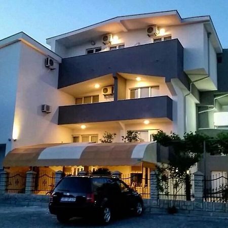 Apartments Kojic Bar Exterior photo