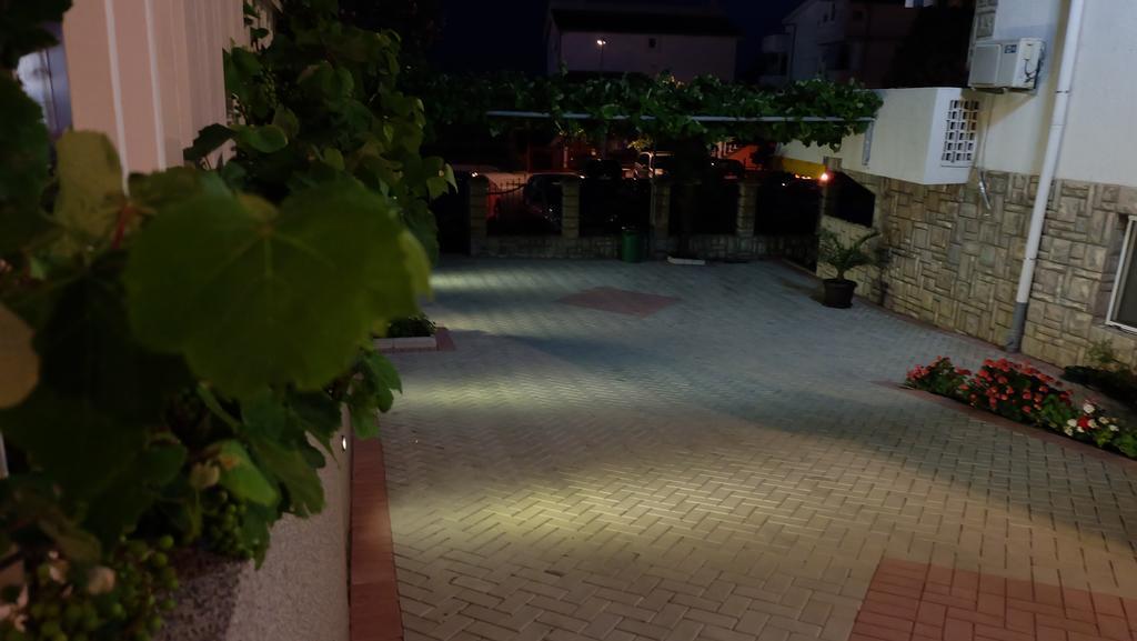 Apartments Kojic Bar Exterior photo