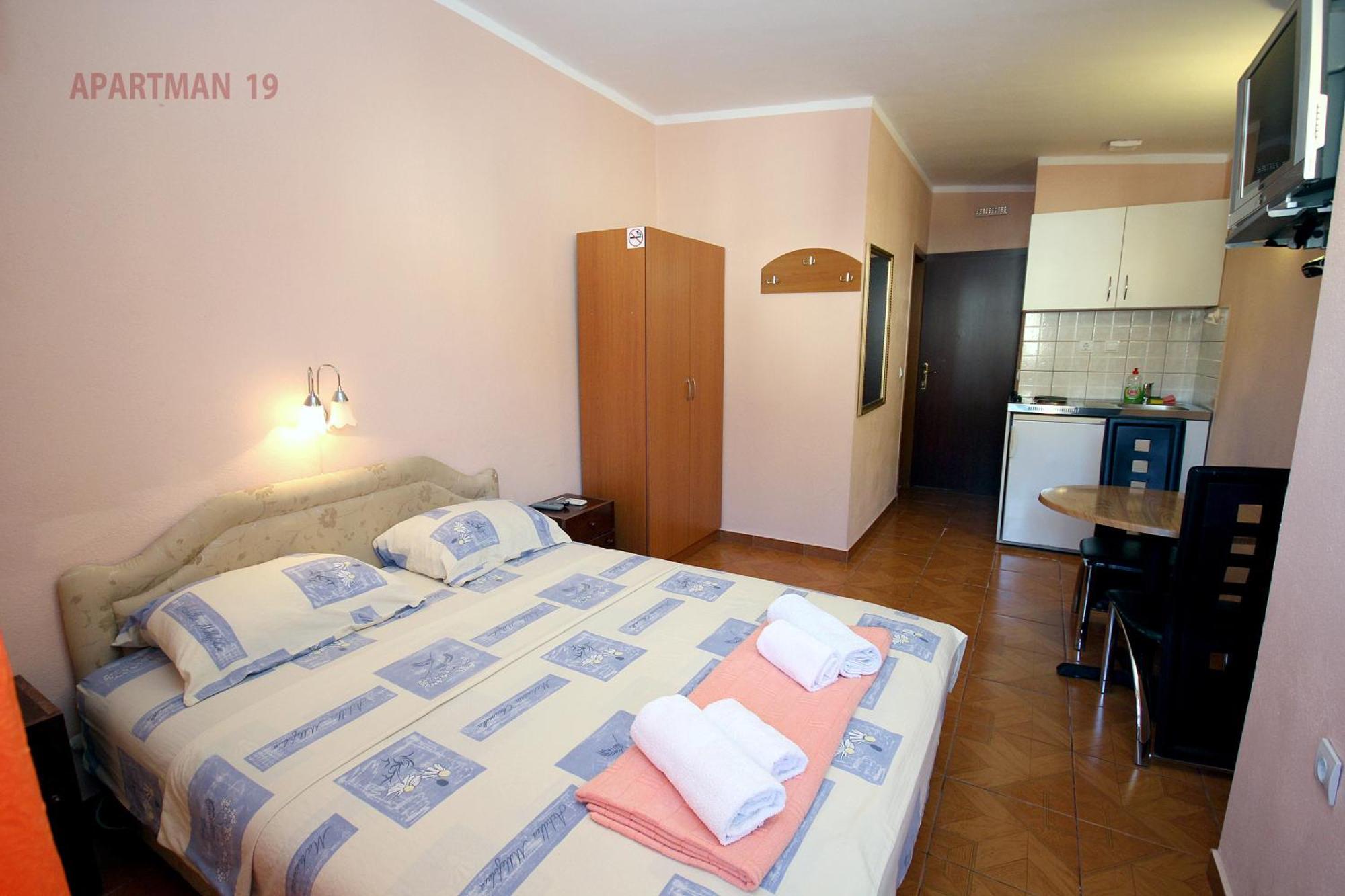 Apartments Kojic Bar Room photo