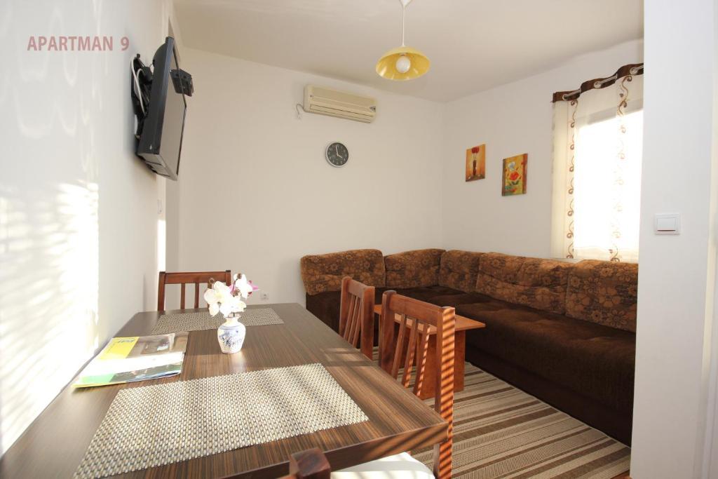 Apartments Kojic Bar Room photo